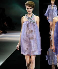 衣神外贸女装 产品图片与店铺装修的重要性